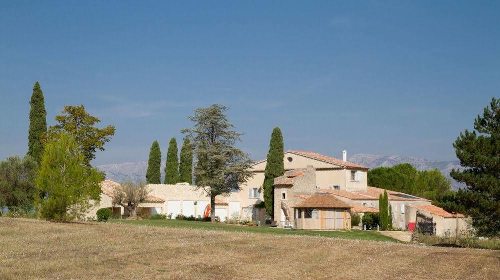 Domaine De La Pomme Ξενοδοχείο Trets Εξωτερικό φωτογραφία